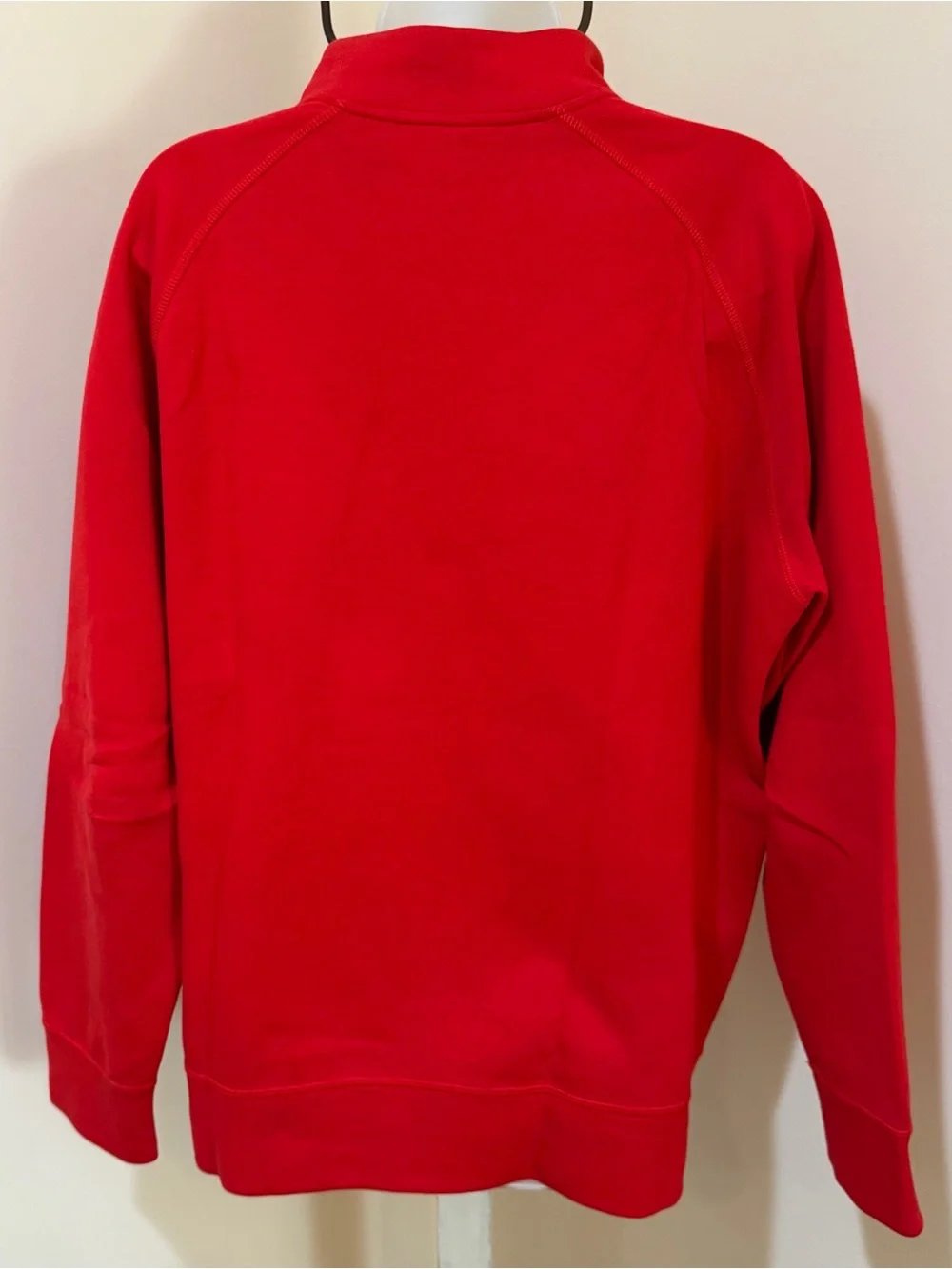NEW APPLE STORE LOGO EMPLOYEES ONLY ¼ ZIP SWEATSHIRT IN BRIGHT RED UNISEX LARGE